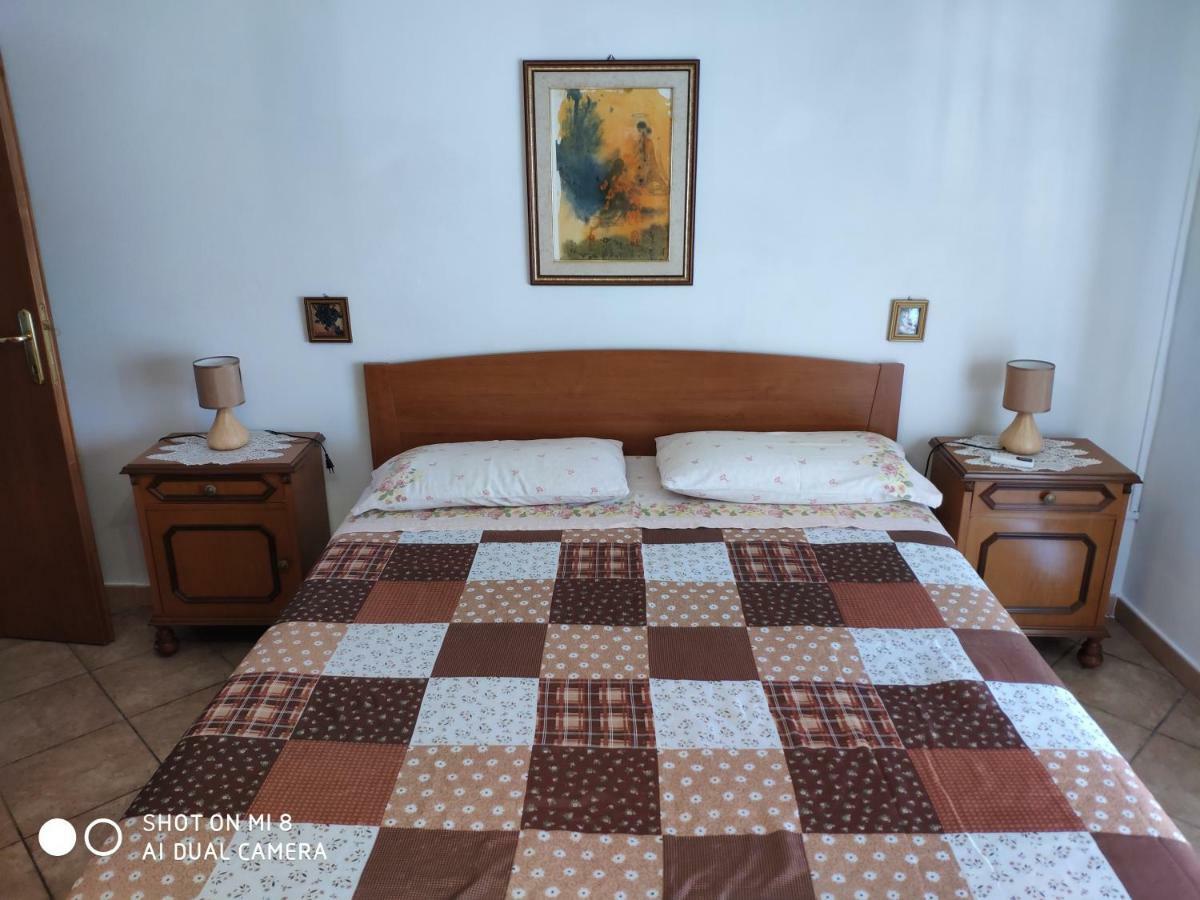 Old Style Flat Apartment Nebida Exterior photo
